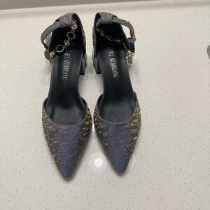 Elegant Women’s Chunky Heel Pumps Pointed Toe Ankle Strap Size 6